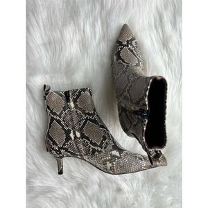 🆕 Franco Sarto Women's Gray Snakeskin Ankle Boots Size 5 Kitten Heel